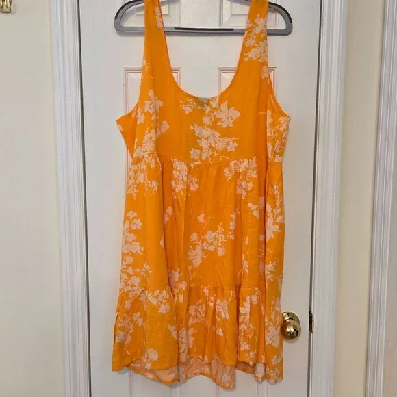 NWT Torrid yellow floral tiered tank dress - Size 2 - Picture 3 of 6